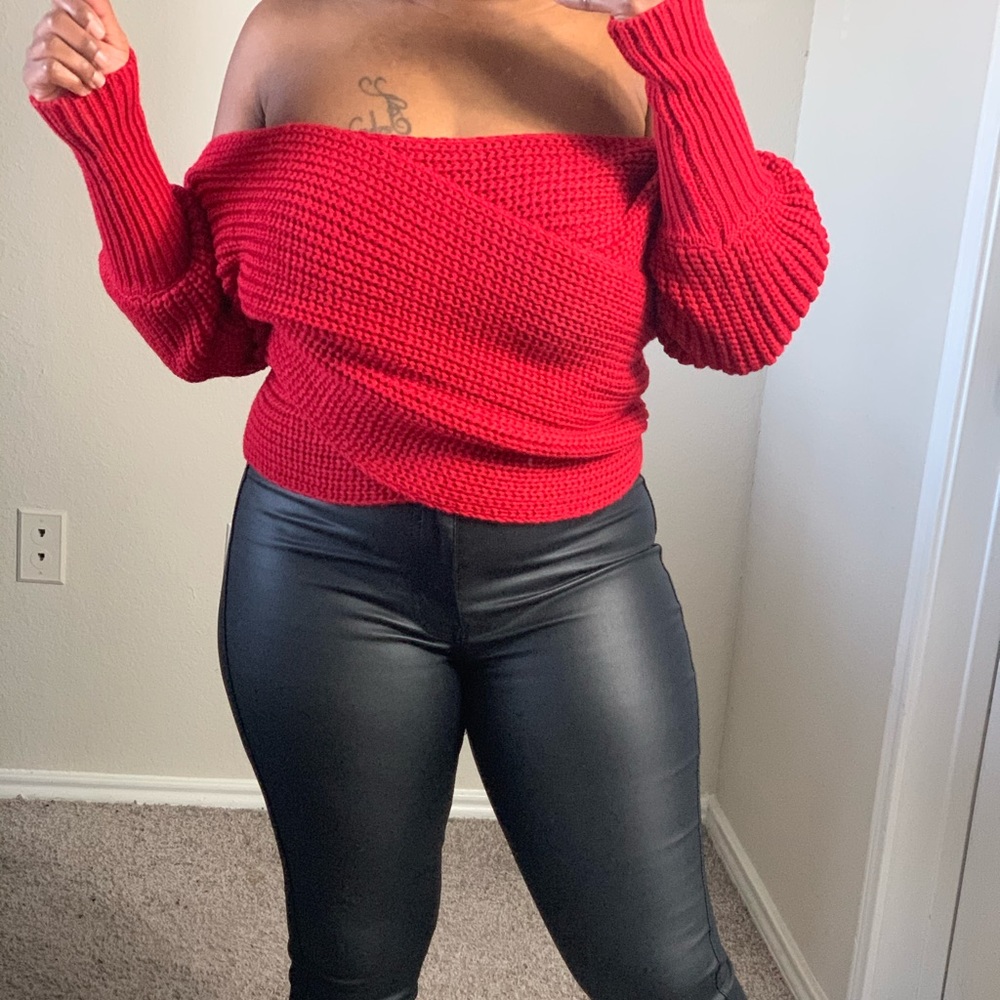 Versatile red sweater